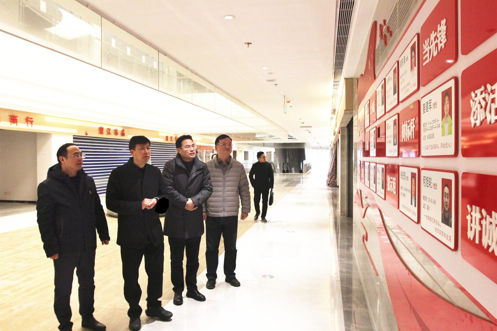 1646643228165077pbMr.jpg 1.jpg