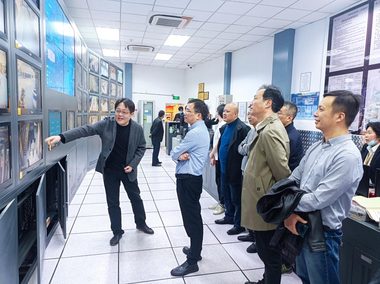 1683180553827922vB4H.png 外出考察學(xué)習(xí)1.png